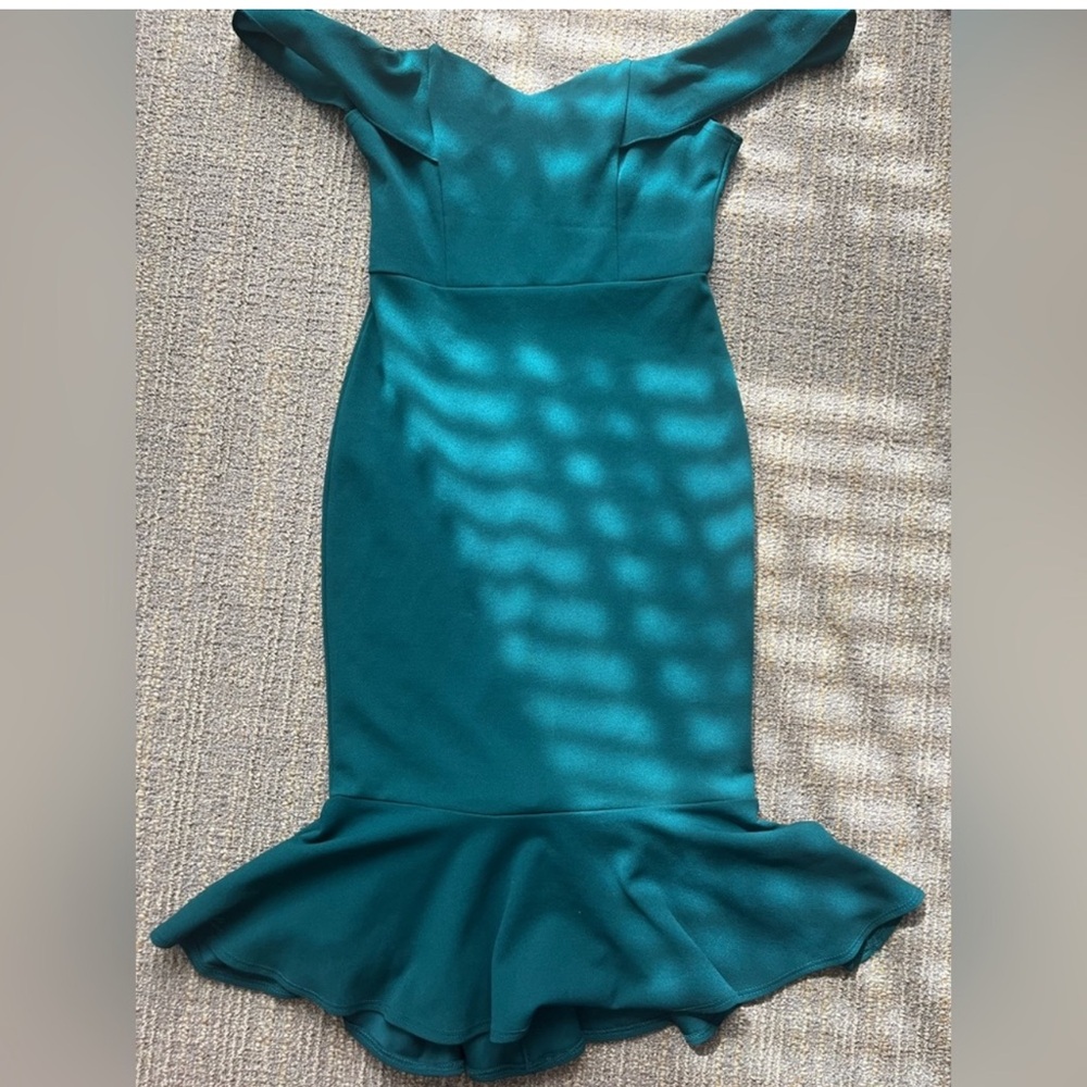 Off the shoulder midi dress